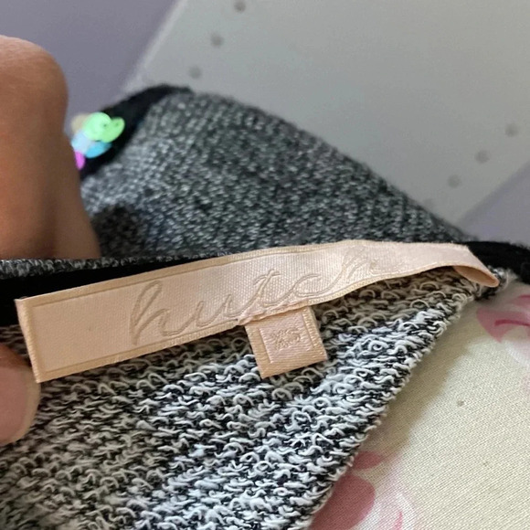 Hutch short sleeve top with sequin sleeve size XS - Picture 11 of 12